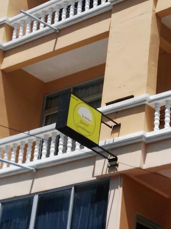 Jomtien Sunset Guesthouse Экстерьер фото
